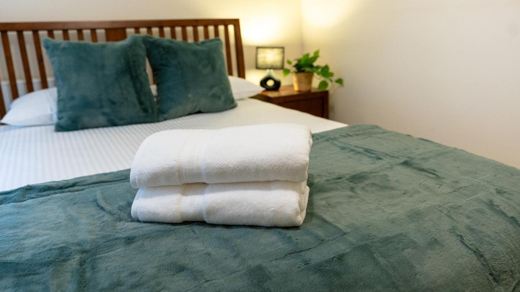 Notting Hill Cozy 2 Bedroom Flat ลอนดอน ภายนอก รูปภาพ